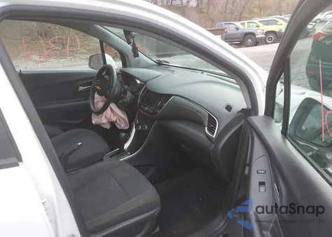 2020 Chevrolet Trax Awd Ls z USA, uszkodzony, nr VIN KL7CJNSB4LB018416